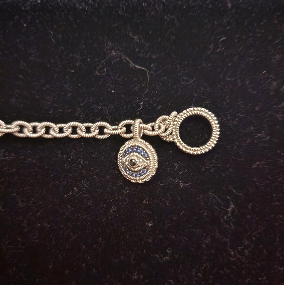 Beautiful Judith Ripka bracelet